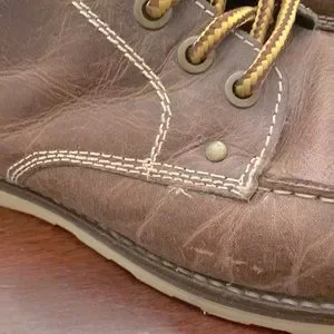 Crevo Buck Boot Light Brown Crevo Buck CV1071-226 Mens US 8 Boot Caramel Leather Lace Up  main image 4
